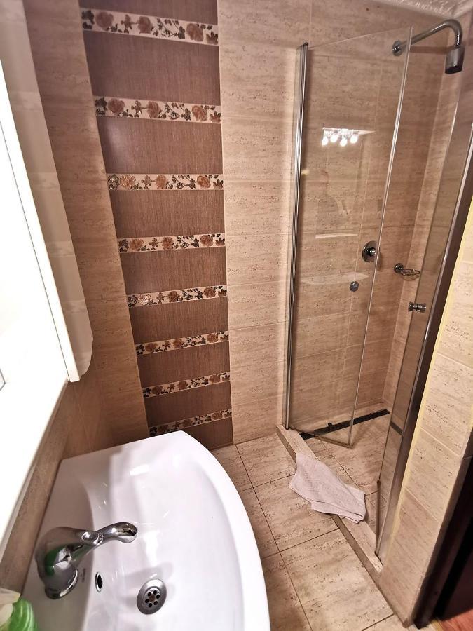 Pensiunea Dumbravita Otel Rîu de Mori Dış mekan fotoğraf