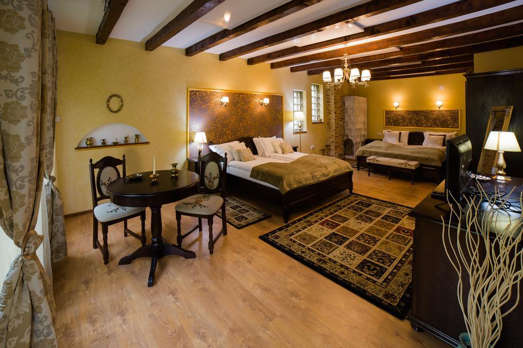 Pensiunea Dumbravita Otel Rîu de Mori Dış mekan fotoğraf